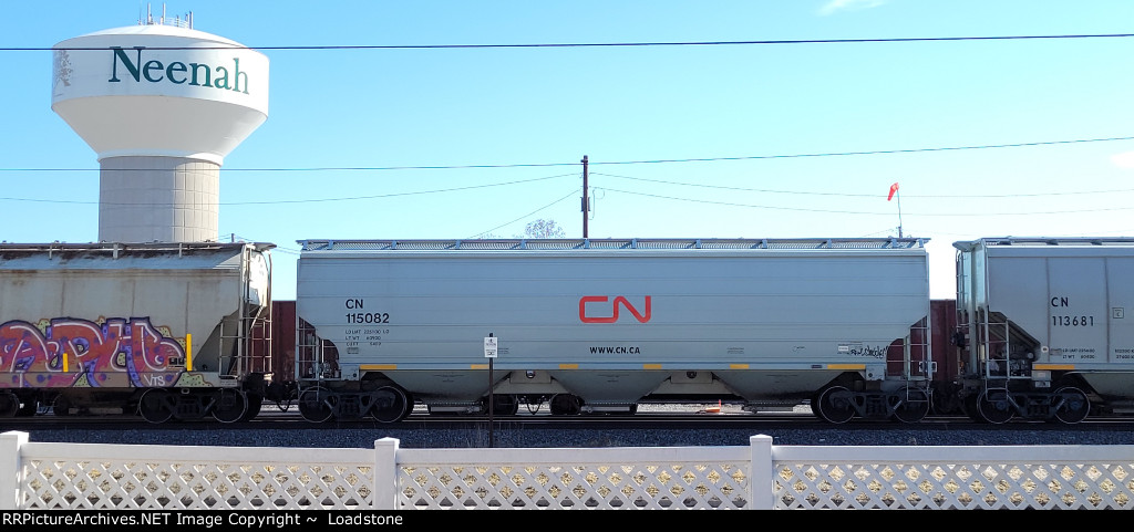 CN 115082